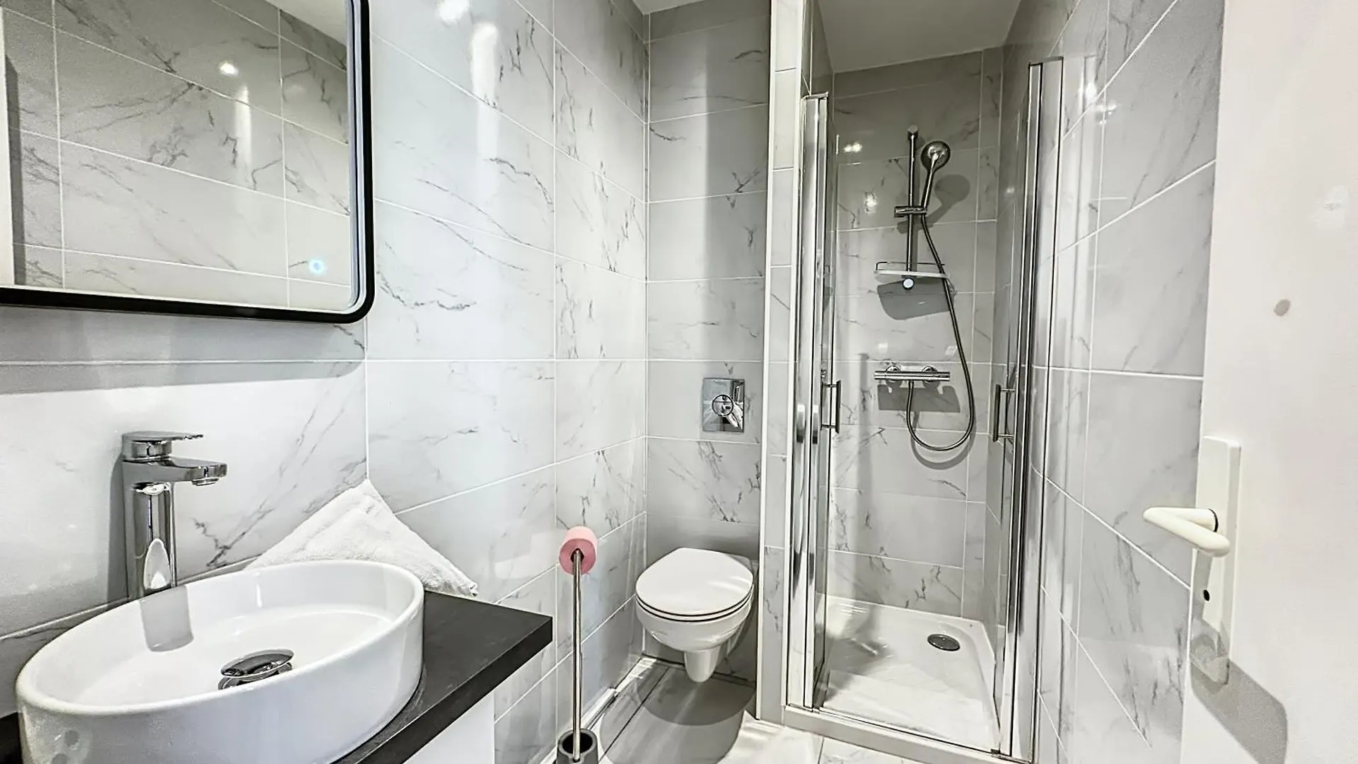 דירה קאן Sweet Home Marceau 6 Studios Hyper Centre Proche De La Mer Et Du Palais