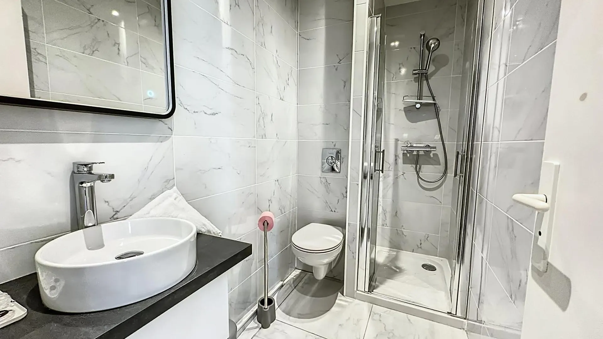 קאן Sweet Home Marceau 6 Studios Hyper Centre Proche De La Mer Et Du Palais